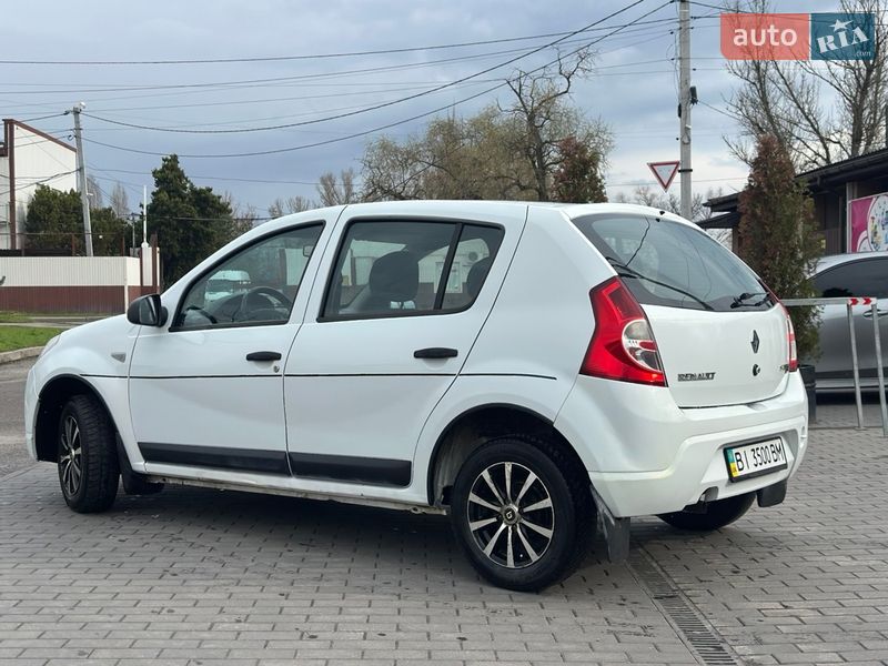 Хетчбек Renault Sandero 2012 в Кременчуці