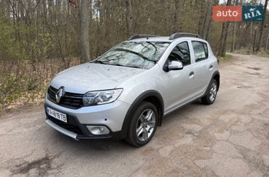 Хэтчбек Renault Sandero 2018 в Киеве
