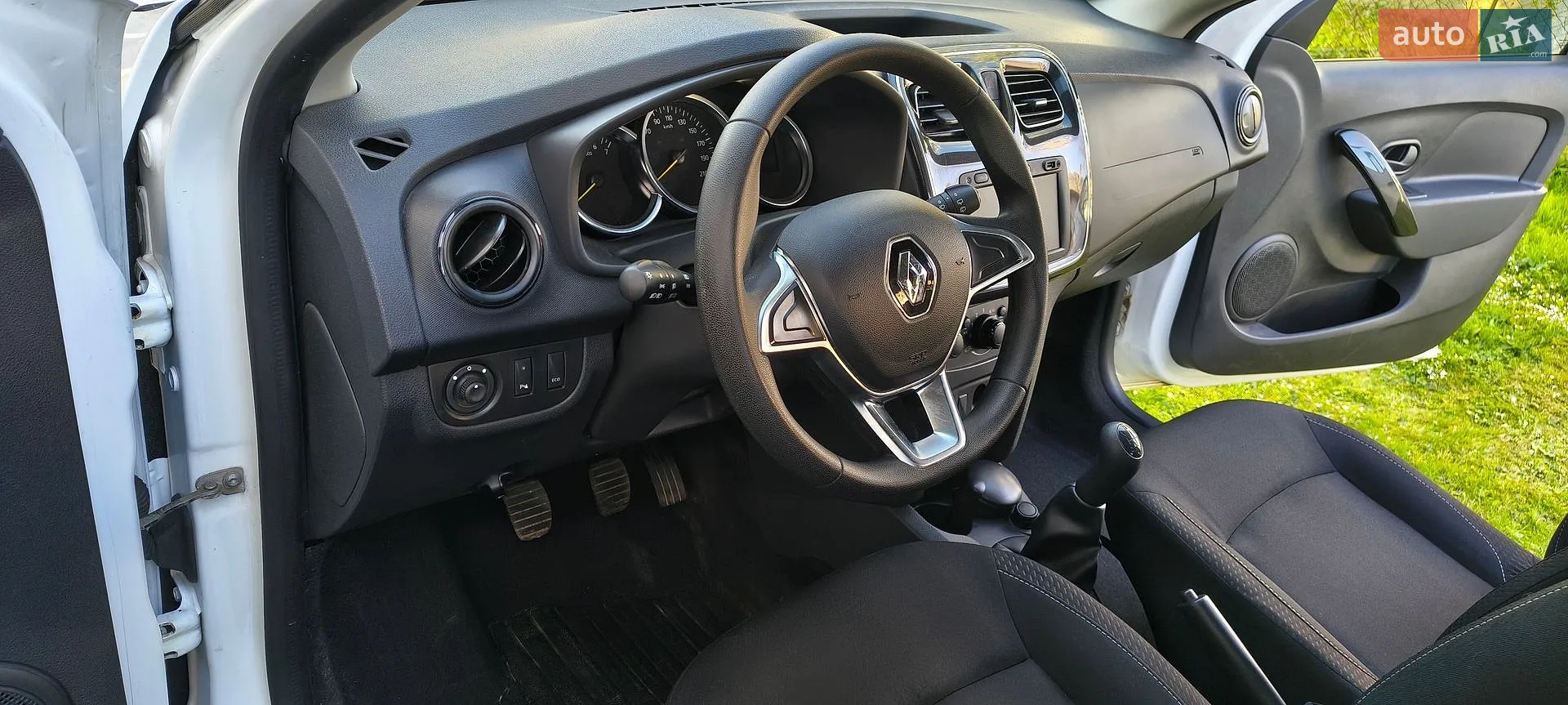 2020 Renault Sandero - мініатюра 39