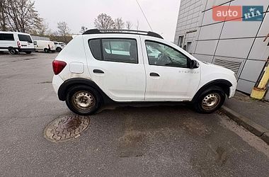 Хэтчбек Renault Sandero 2017 в Харькове