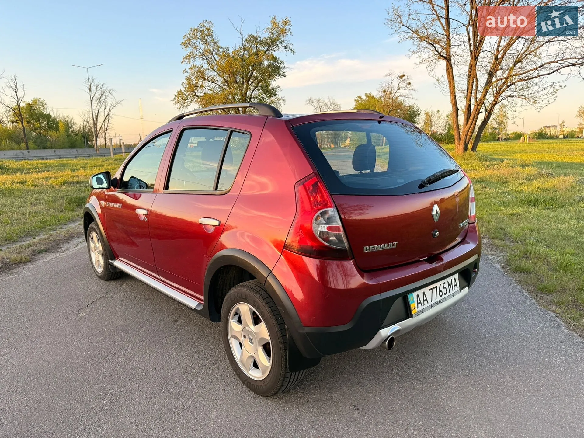 2012 Renault Sandero - мініатюра 7