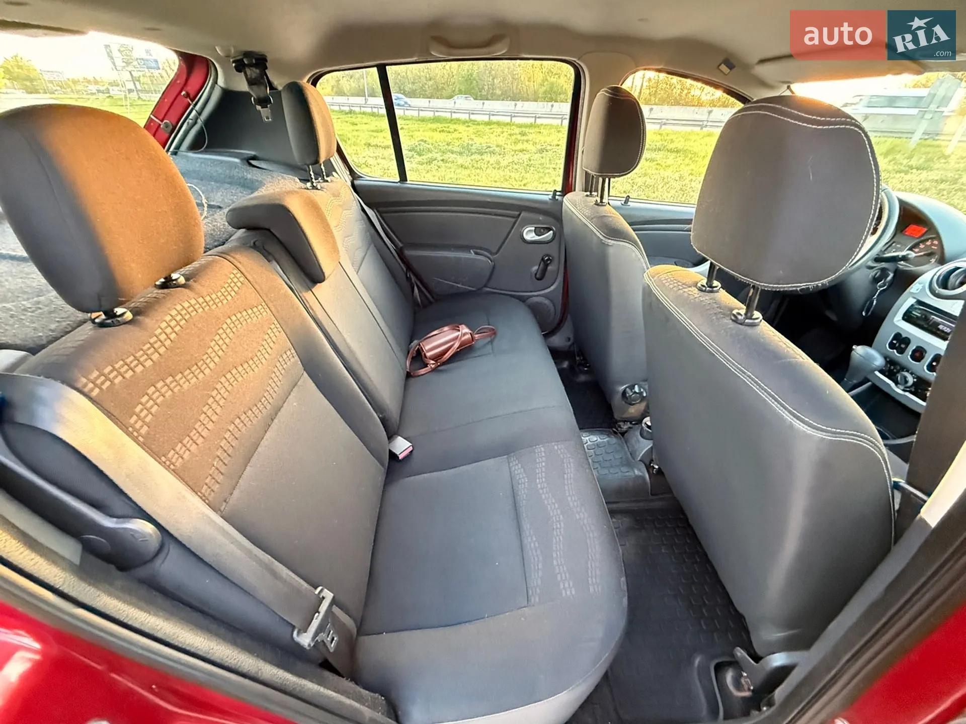 2012 Renault Sandero - мініатюра 20