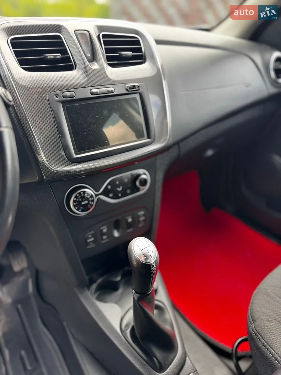 2019 Renault Sandero - мініатюра 33