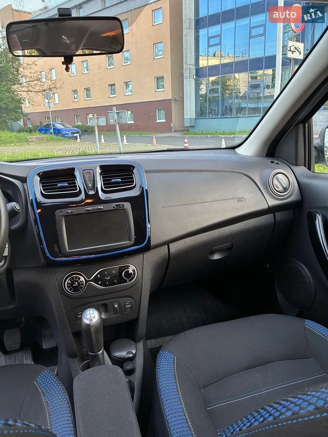 2020 Renault Sandero - мініатюра 8