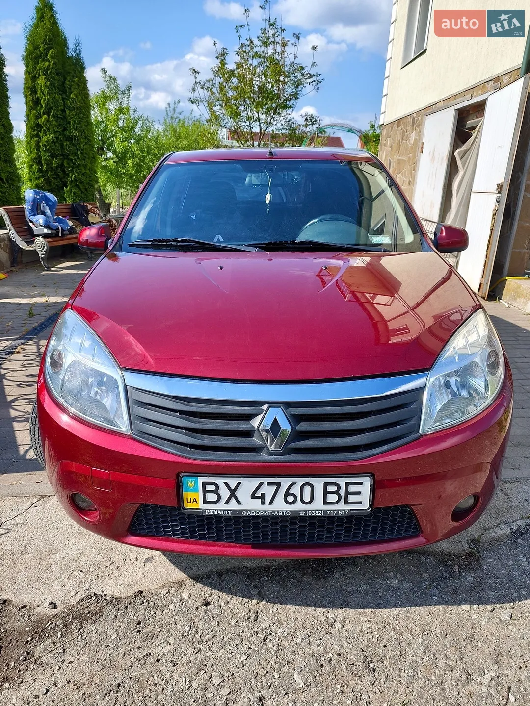 2011 Renault Sandero - фото 1