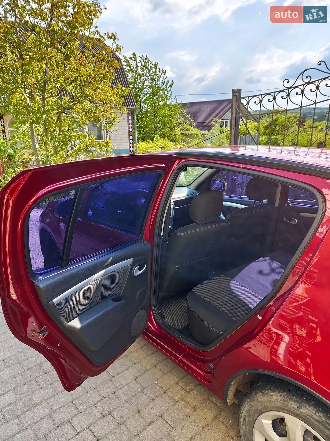 2011 Renault Sandero - мініатюра 11