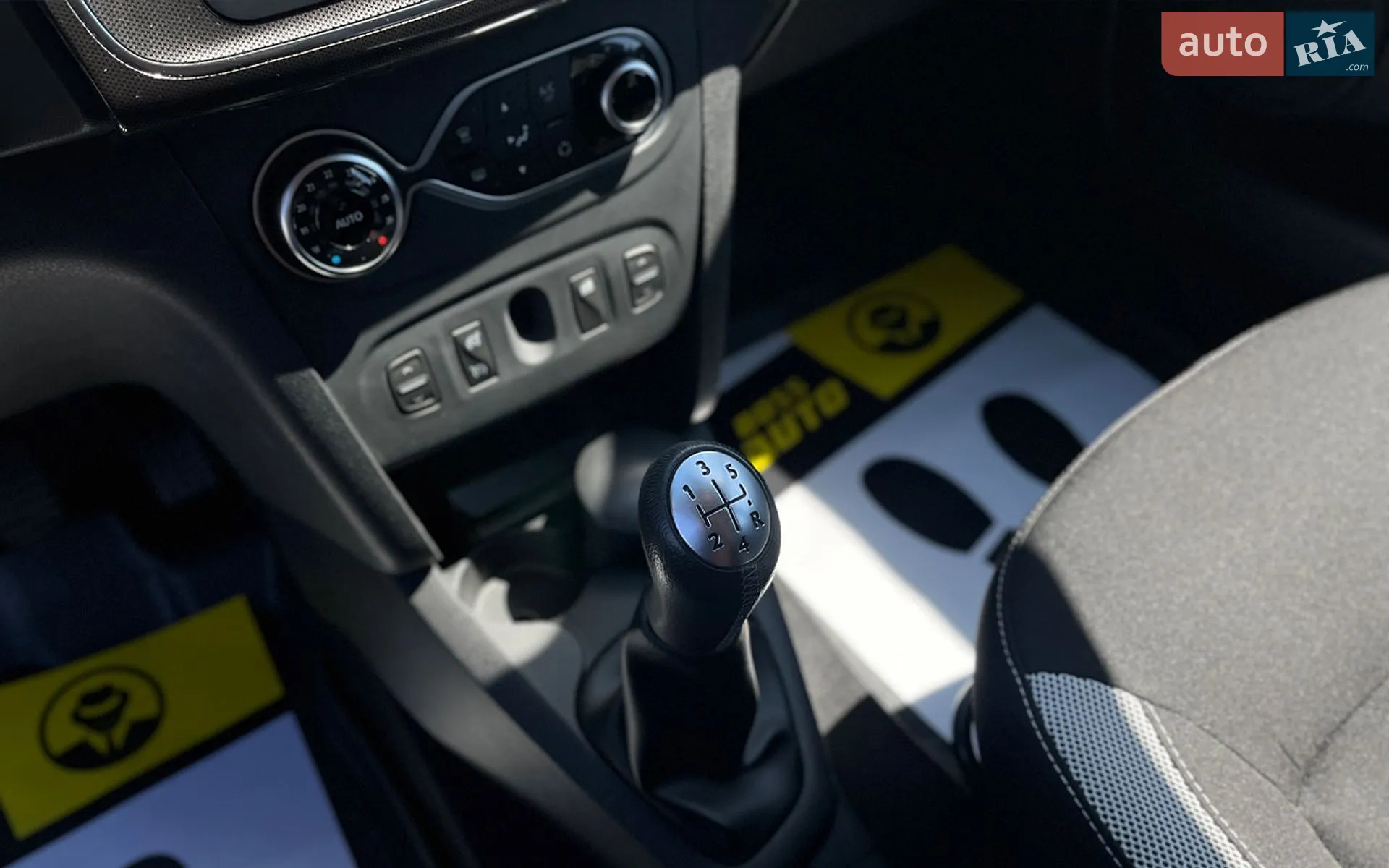 2021 Renault Sandero - мініатюра 22
