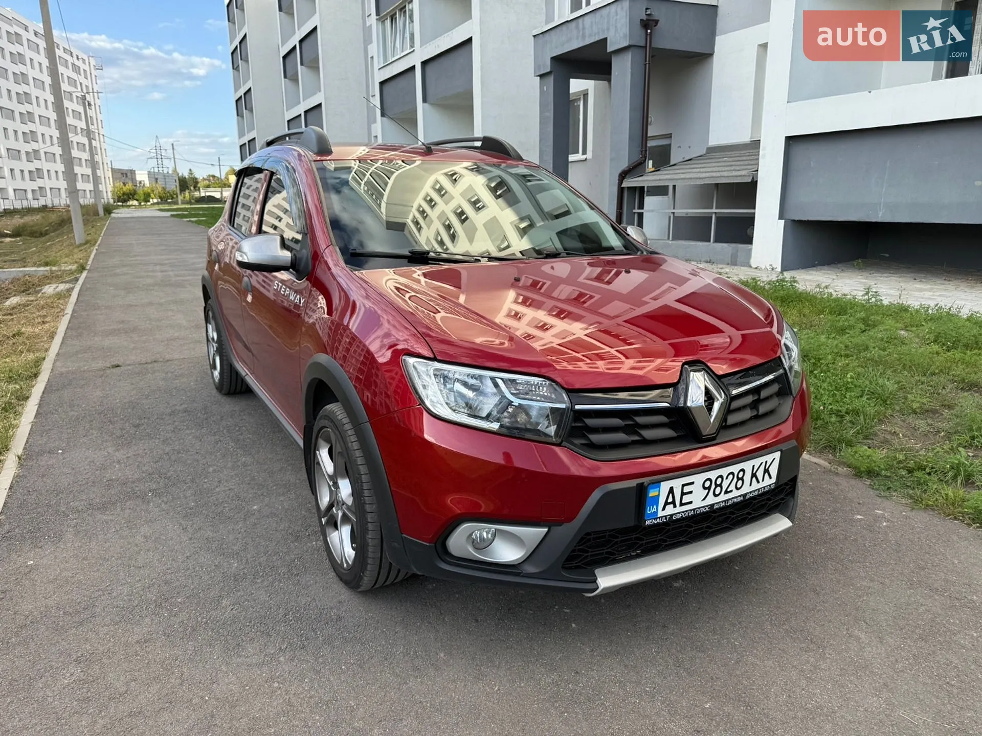2019 Renault Sandero - фото 1