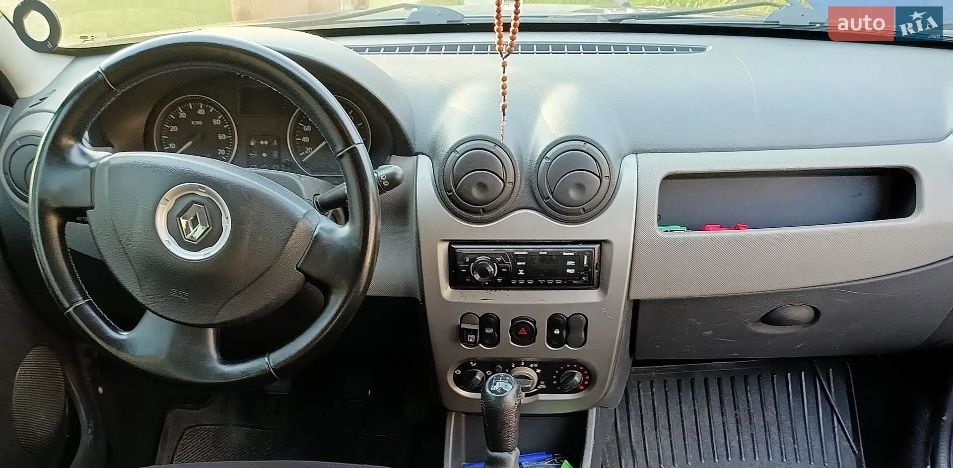 2010 Renault Sandero - мініатюра 10