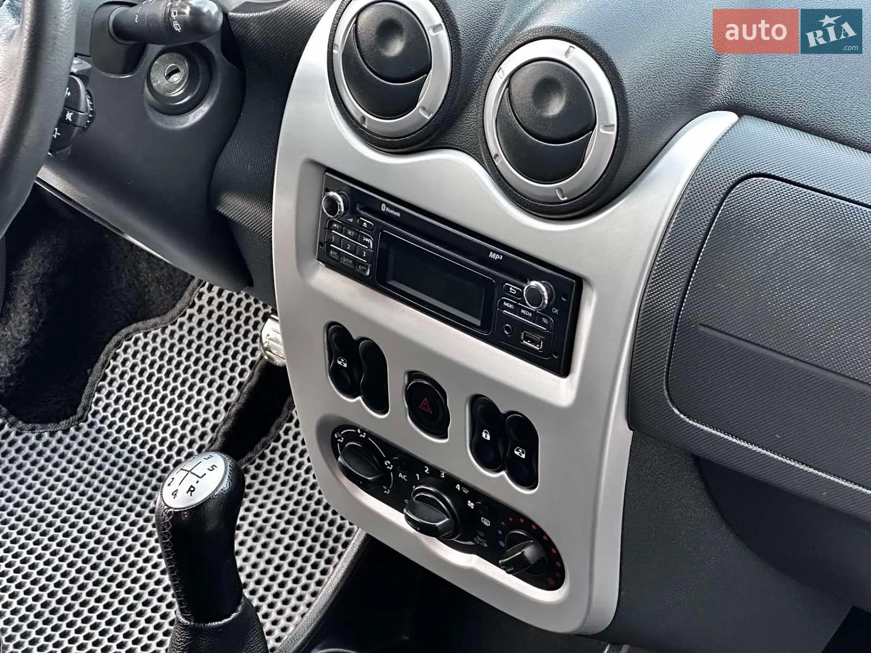 2012 Renault Sandero - мініатюра 11
