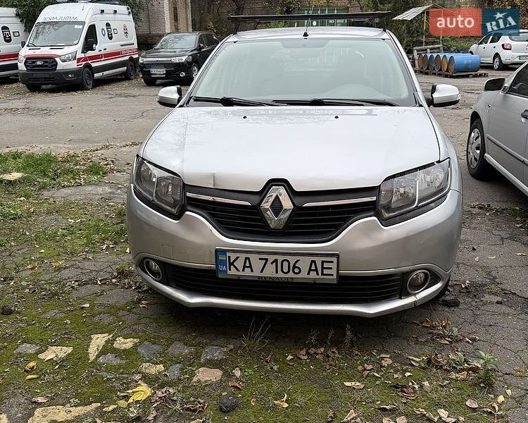 Хэтчбек Renault Sandero 2014 в Киеве