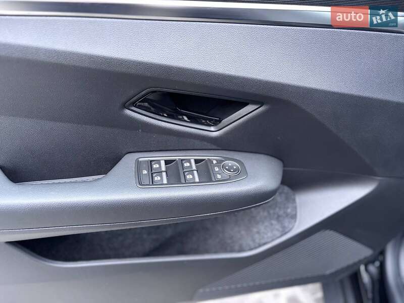 Минивэн Renault Scenic E-Tech 2025 в Коломые