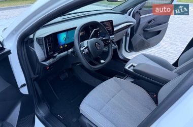 Внедорожник / Кроссовер Renault Scenic E-Tech 2024 в Львове