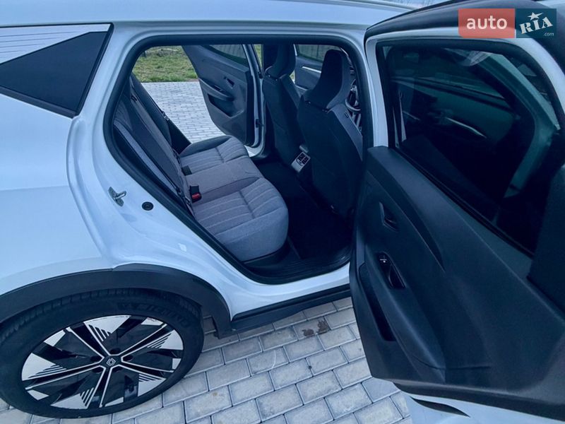 Внедорожник / Кроссовер Renault Scenic E-Tech 2024 в Львове