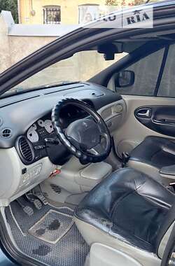 Мінівен Renault Scenic RX4 2002 в 