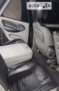 Мінівен Renault Scenic RX4 2002 в 