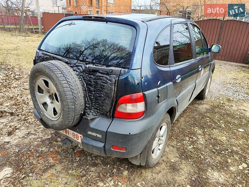 Минивэн Renault Scenic RX4 2002 в Лубнах