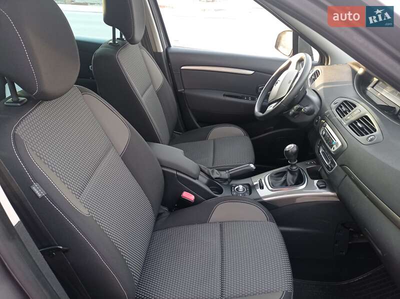Минивэн Renault Scenic XMOD 2013 в Виннице