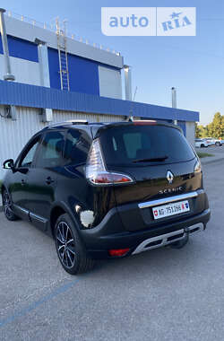 Минивэн Renault Scenic XMOD 2013 в 