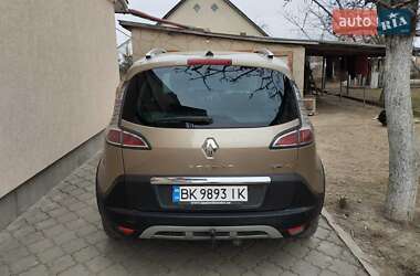 Мінівен Renault Scenic XMOD 2013 в Млиніві