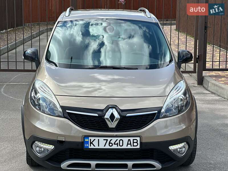 Минивэн Renault Scenic XMOD 2013 в Киеве