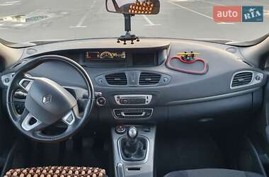 Мінівен Renault Scenic XMOD 2013 в 