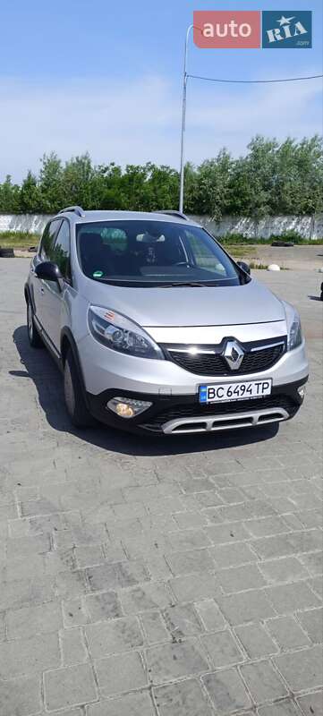 Renault Scenic XMOD 2013