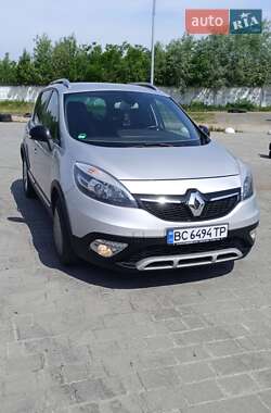 Минивэн Renault Scenic XMOD 2013 в 