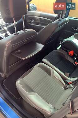 Минивэн Renault Scenic XMOD 2014 в 
