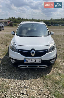 Минивэн Renault Scenic XMOD 2013 в 