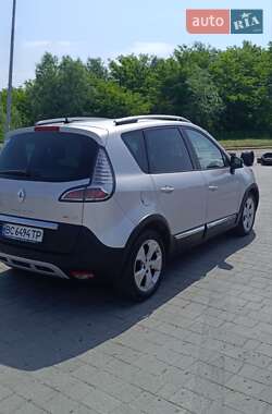 Минивэн Renault Scenic XMOD 2013 в 