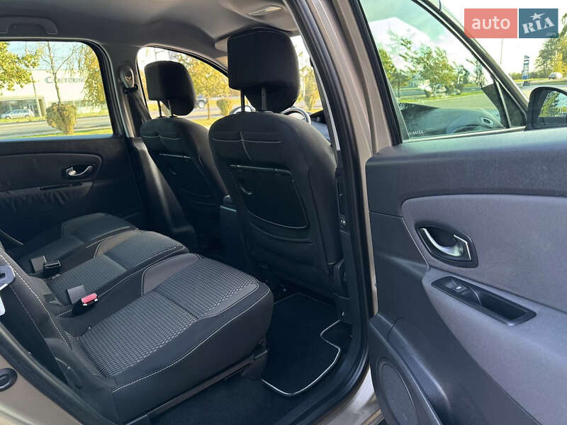 Минивэн Renault Scenic XMOD 2016 в Ивано-Франковске