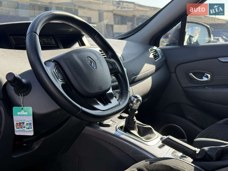 Мінівен Renault Scenic XMOD 2014 в Рівному