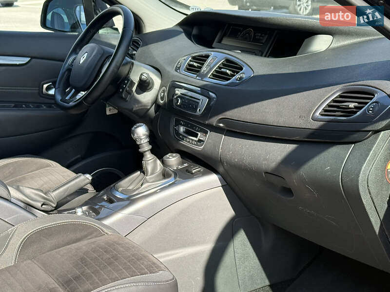 Мінівен Renault Scenic XMOD 2014 в Рівному