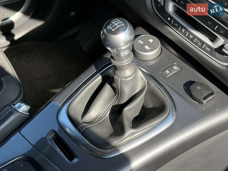 Мінівен Renault Scenic XMOD 2014 в Рівному