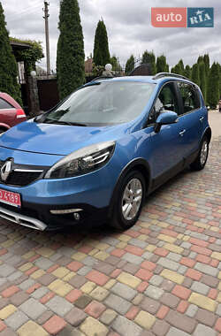 Минивэн Renault Scenic XMOD 2013 в 