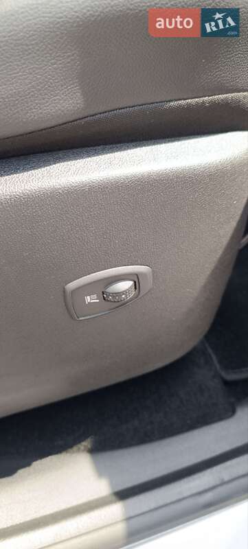 Мінівен Renault Scenic XMOD 2013 в Львові фото 28 Мінівен Renault Scenic XMOD 2013 в Львові