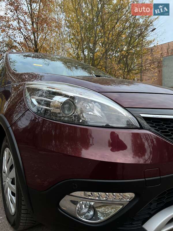 Мінівен Renault Scenic XMOD 2013 в Рівному