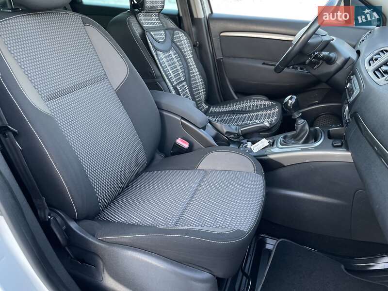 Мінівен Renault Scenic XMOD 2013 в Бердичеві