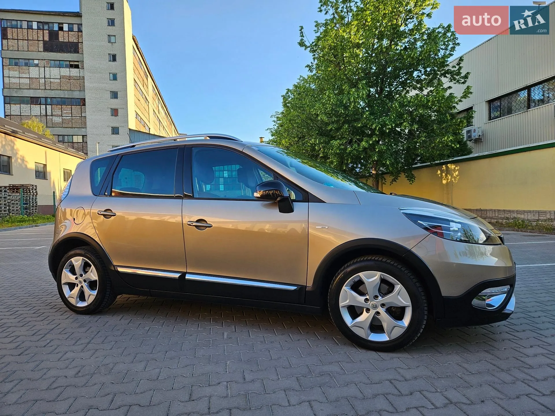 2014 Renault Scenic - мініатюра 12