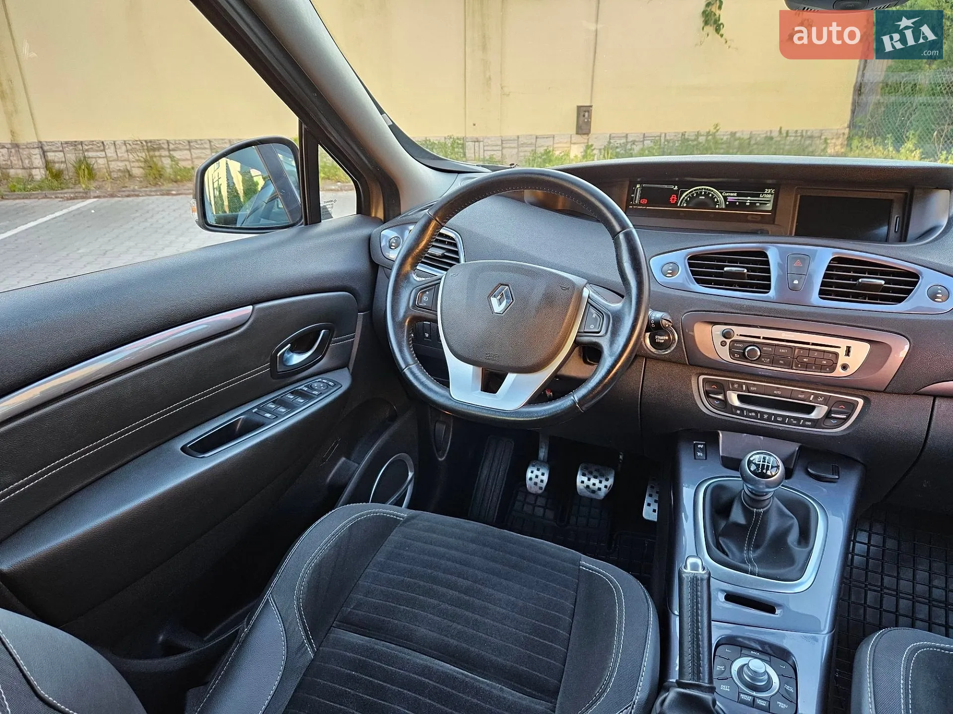 2014 Renault Scenic - мініатюра 21