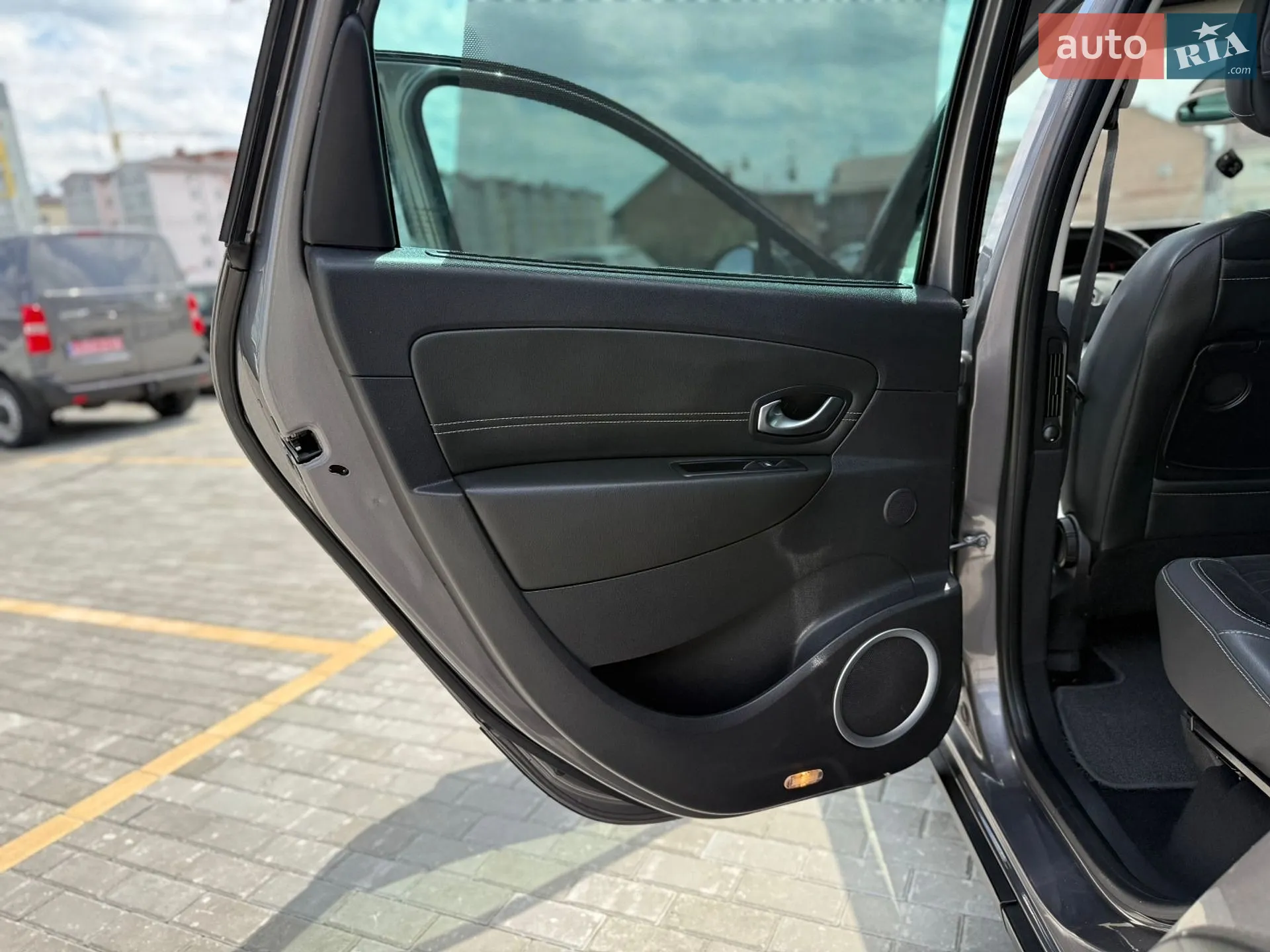 2013 Renault Scenic - мініатюра 38