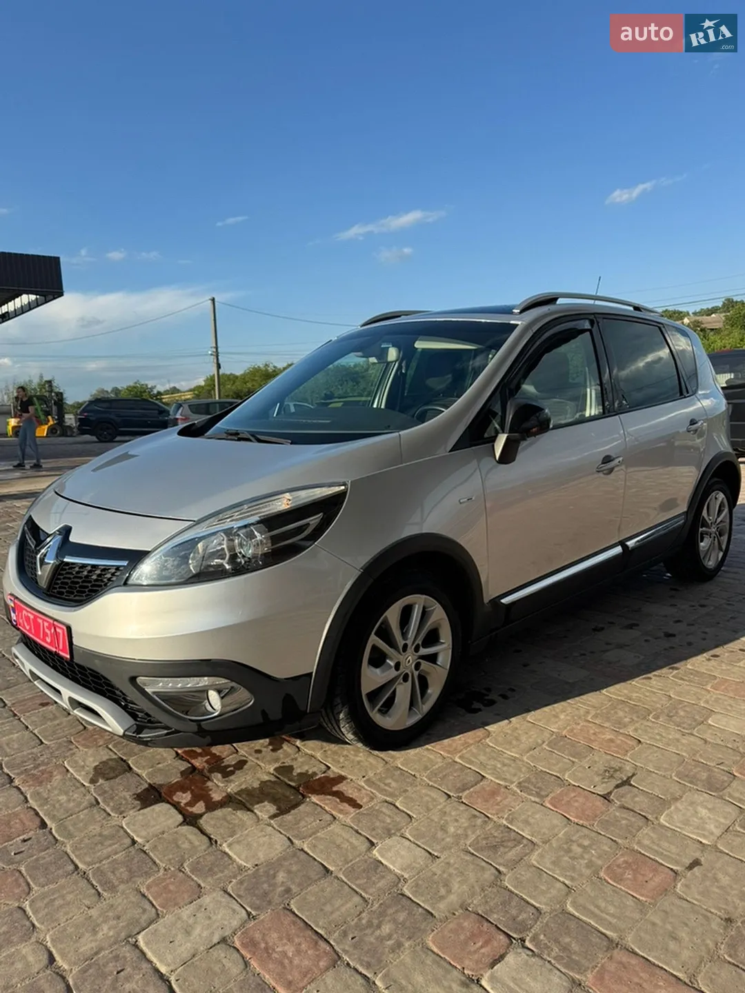 2013 Renault Scenic - мініатюра 2