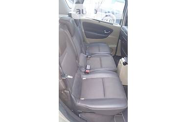 Универсал Renault Scenic 2011 в 