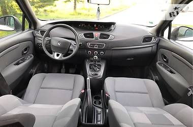 Минивэн Renault Scenic 2011 в Дрогобыче