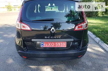 Мінівен Renault Scenic 2011 в Рівному