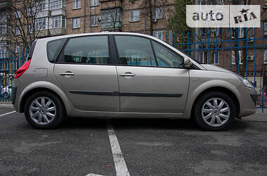 Минивэн Renault Scenic 2007 в Киеве