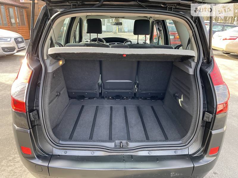 Хэтчбек Renault Scenic 2008 в Николаеве фото 12 Хэтчбек Renault Scenic 2008 в Николаеве