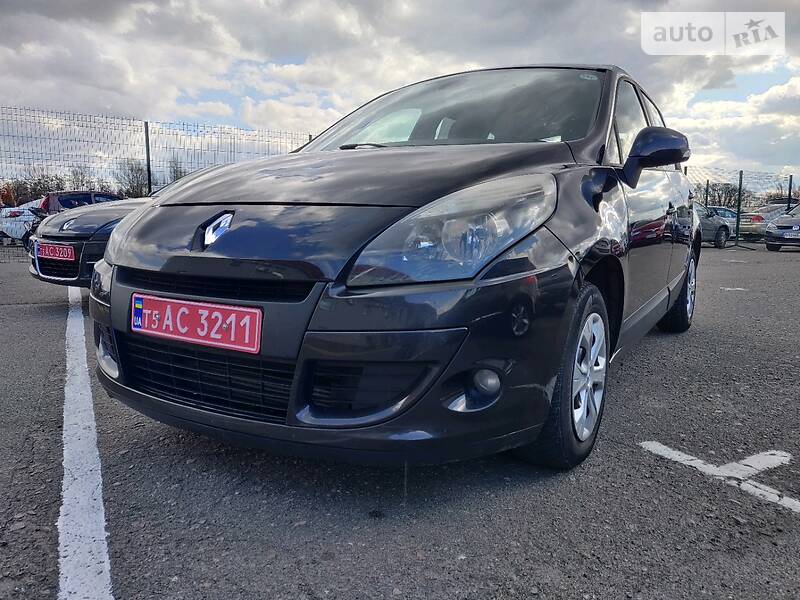 Хетчбек Renault Scenic 2010 в Києві