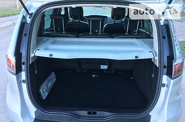 Мінівен Renault Scenic 2016 в 